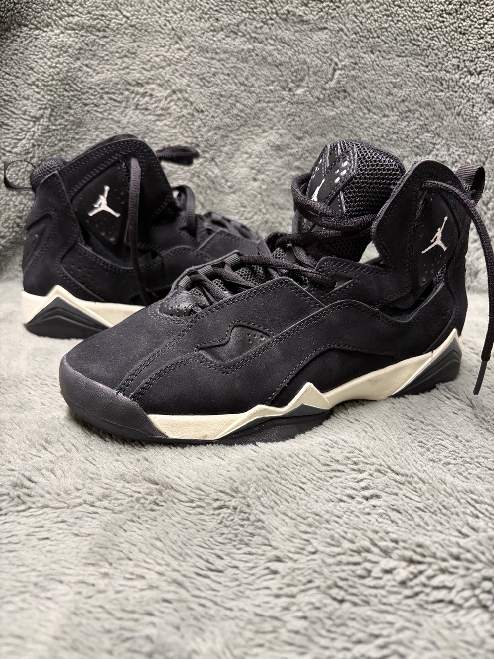 Nike Air Jordan Black and White High-Top Athletic Sneakers 5 Youth Big Kids